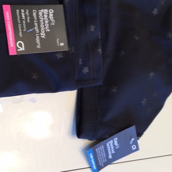 💜❤️FIRM NWT Gap active wear. - Picture 7 of 7